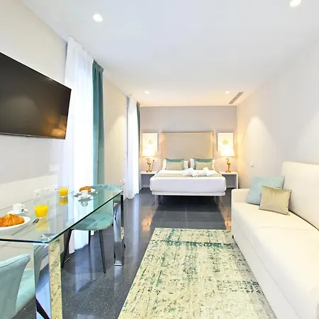 Holihome Rambla 24 *