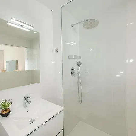 Holihome Rambla 24 דירה