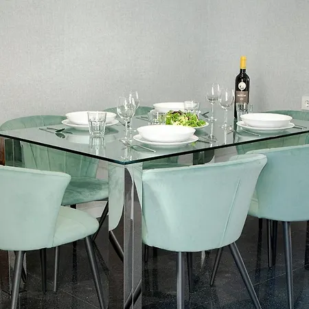 Holihome Rambla 24 *